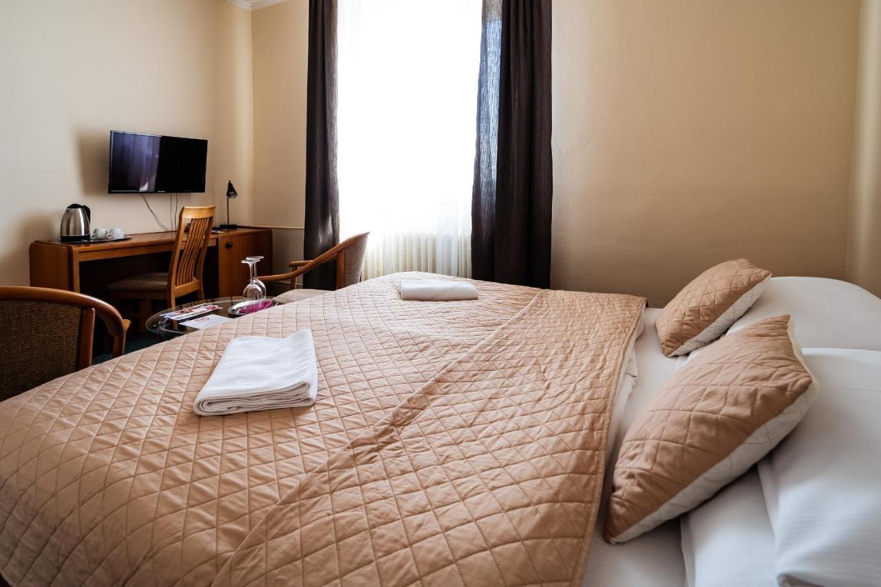 Hotel Panorama Плзень Екстер'єр фото